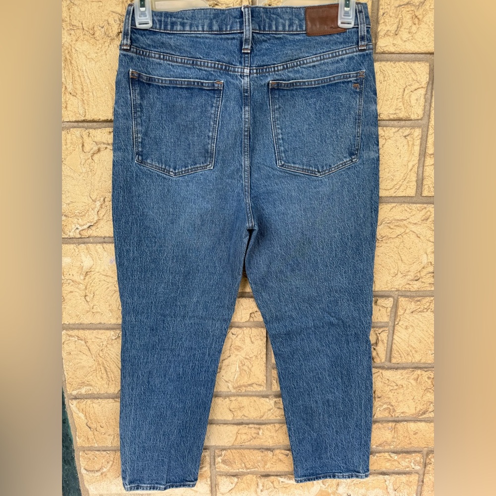 Madewell Straight-Leg Jeans in Medium Blue - Picture 5 of 12